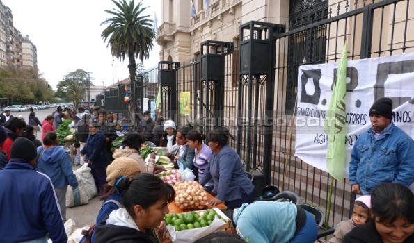 Campesinos reclaman por avance de políticas extractivistas