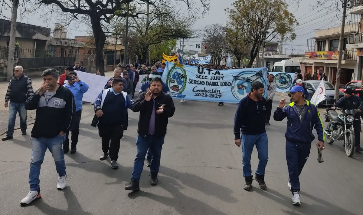 UTA Jujuy decidió marchar: Estamos totalmente abandonados