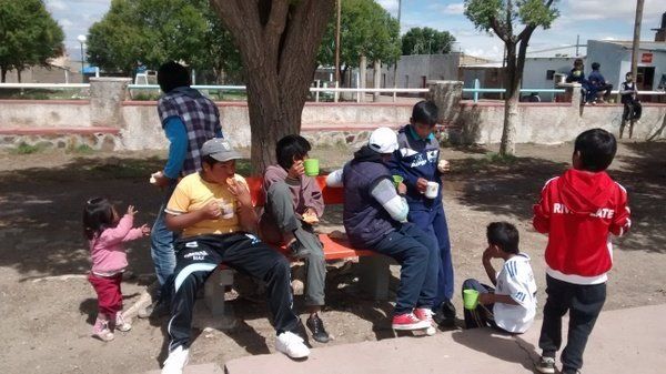 Niños de Casira tuvieron sus festejos de Reyes