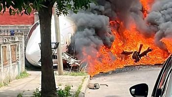 Despiste e incendio de un avión en el aeropuerto de San Fernando: dos muertos