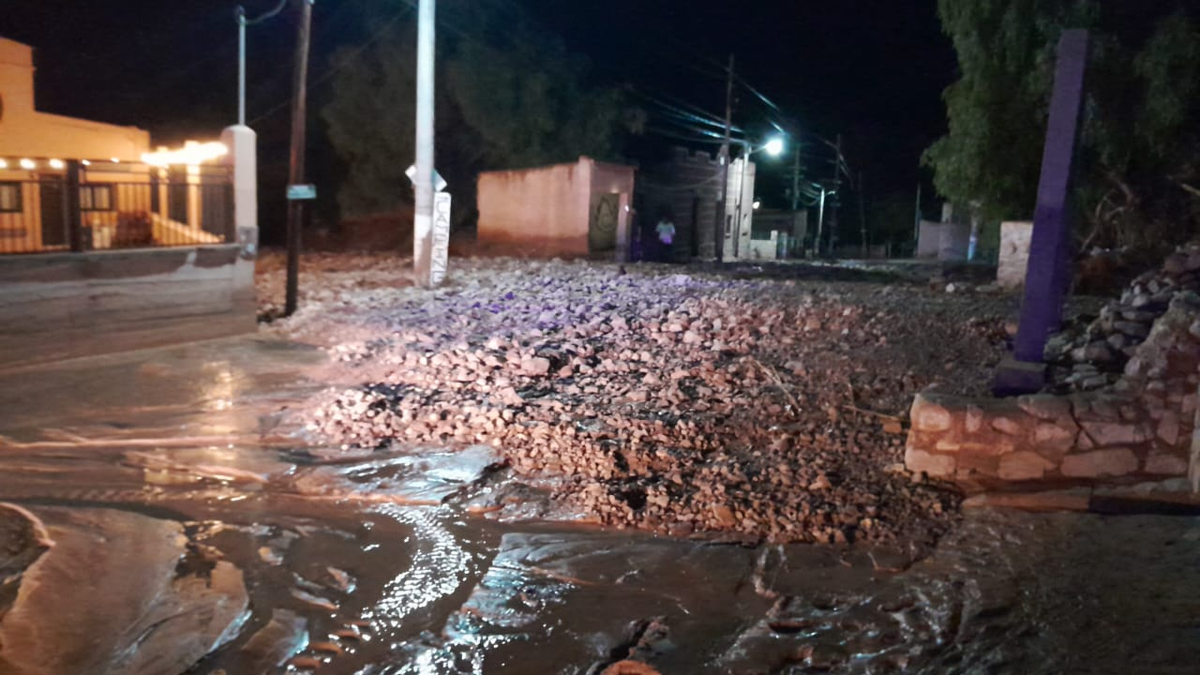 El temporal generó caos e inundaciones en Maimará