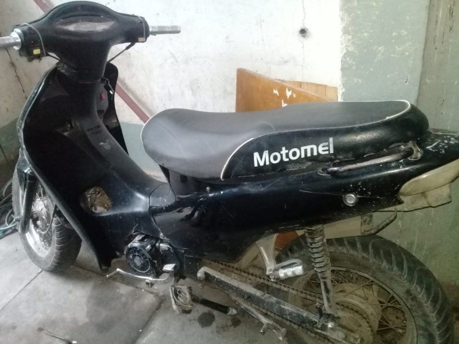 Circulaba ebrio en pleno centro a bordo de una moto