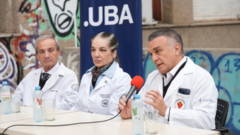 Los hospitales universitarios denunciaron falta de fondos y el Gobierno salió al cruce