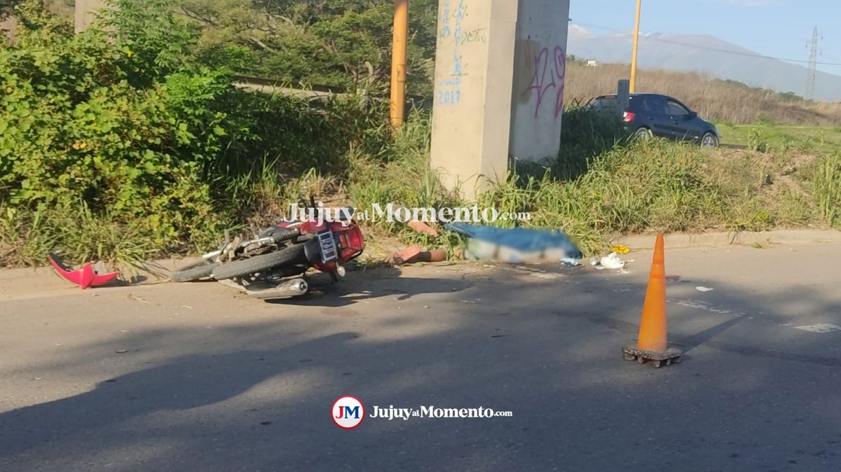 Fatalidad: motociclista murió en la colectora de Ruta 9