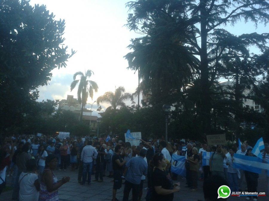 18F: Los jujeños dijeron presente en Plaza Belgrano