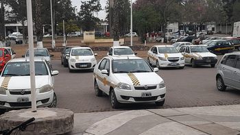 Taxistas de Palpalá siguen pidiendo que se aplique un aumento de tarifas