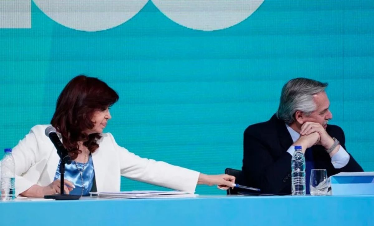 Gobernar, de eso se trata, nuevo palito de Cristina a Alberto Fernández