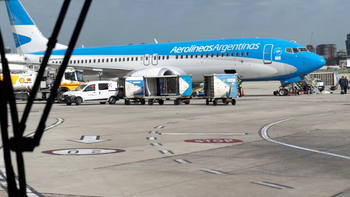 Por el paro de pilotos, se modificaron 50 vuelos de Aerolíneas  