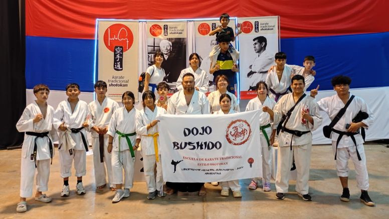 Los ilusionaron y 48 horas antes de viajar les negaron el transporte