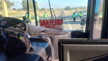 Denuncian controles policiales a docentes que van a reclamar