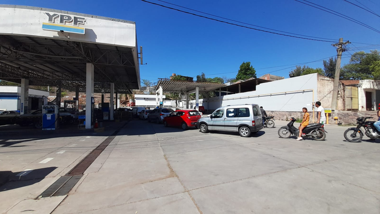 Horario especial en las estaciones de servicio por Navidad y Año Nuevo