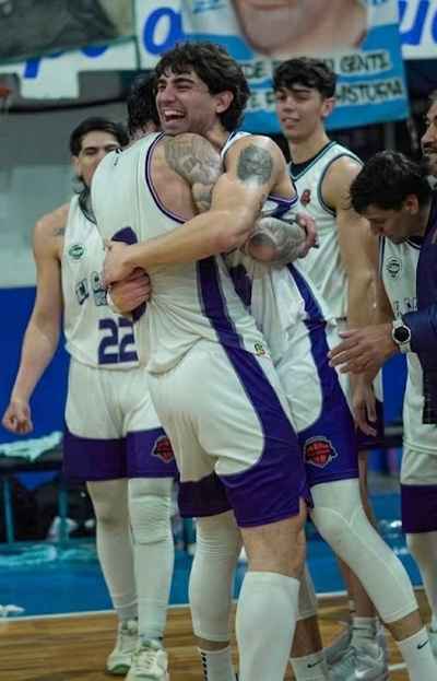 Para el infarto: victoria épica de El Carmen Básquet en Tucumán