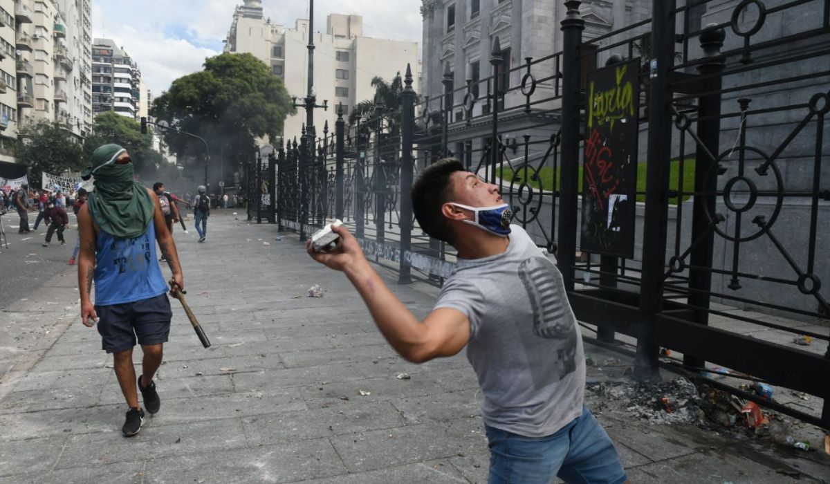 Cristina Kirchner difundió un impactante video tras los ataques al Congreso
