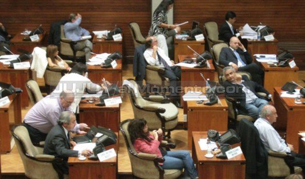 Sin fundamentos, peticionan sanción al diputado Miguel Morales