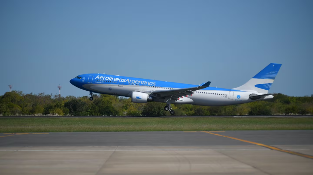 El déficit de Aerolíneas Argentinas es de US$38 millones