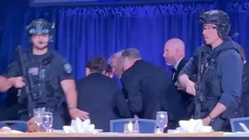 Evacúan a Donald Trump de una cena tras una amenaza de seguridad en Washington