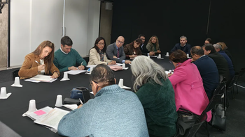 Gremios docentes rechazan el 2% de aumento y analizan medidas de fuerza