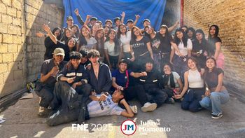 Los alumnos del IPSEL nos muestran su canchón