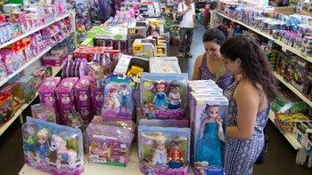Ofertas y descuentos por el Día del Niño en supermercados y jugueterías