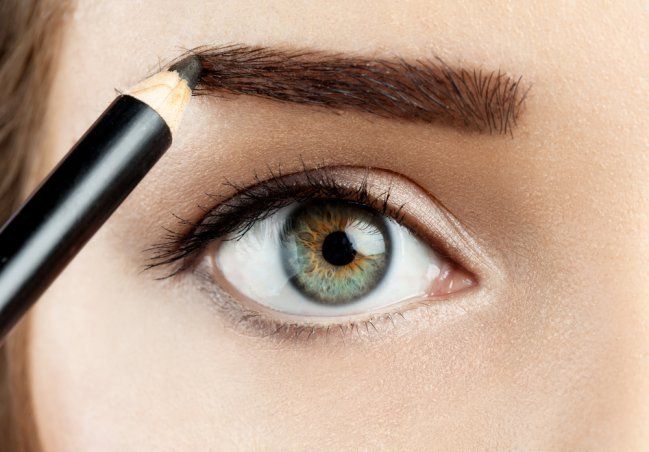 5 trucos para perfilar tus cejas según la forma de tu rostro