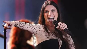 Laura Pausini cumple 50 años: la historia de desamor detrás de la canción que la impulsó a la fama