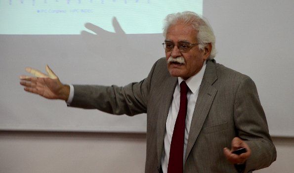 Aldo Pignanelli disertará esta tarde en Ciencias Económicas