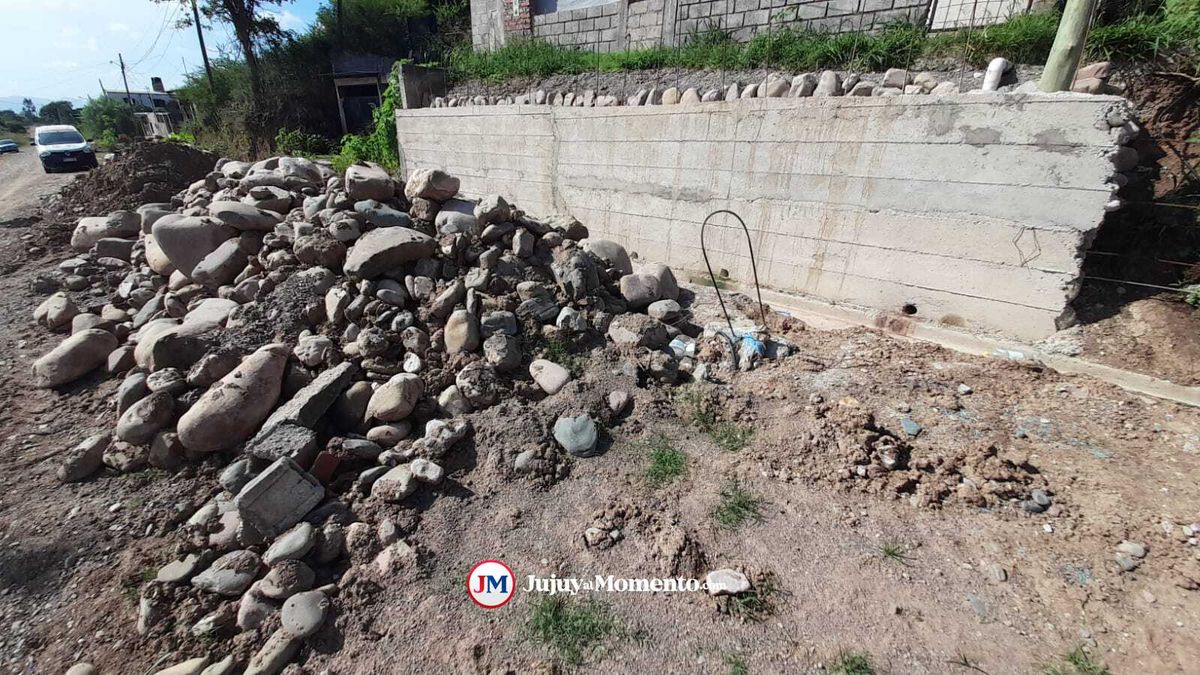 Vecinos de Palpalá se cansaron de pedir al municipio que termine una obra