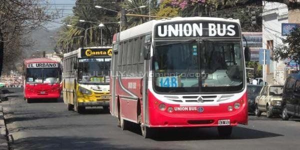 Paro de colectivos: una difícil jornada para los trabajadores