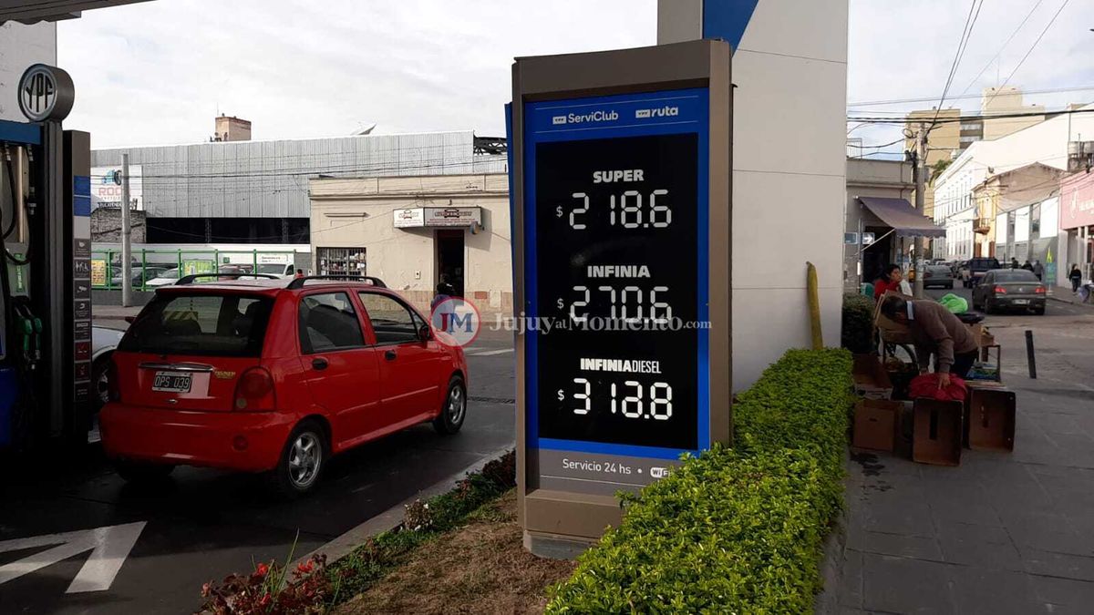 En Jujuy, la nafta ya se vende a casi $220