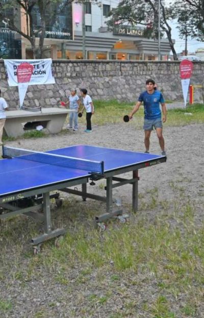 Jujuy celebró jugando, el Día Mundial del Tenis de Mesa