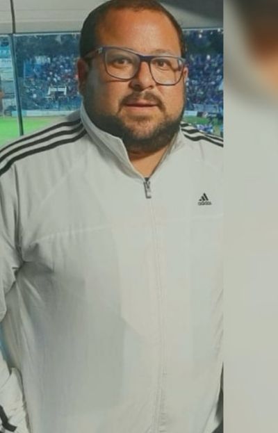 Álvaro Zenteno renovó su mandato como presidente de Los Perales
