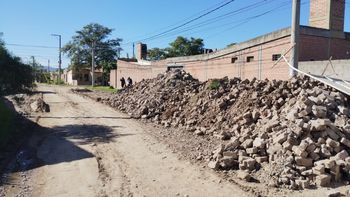 Vecinos de Palpalá reclaman por una obra paralizada y piden mayor seguridad
