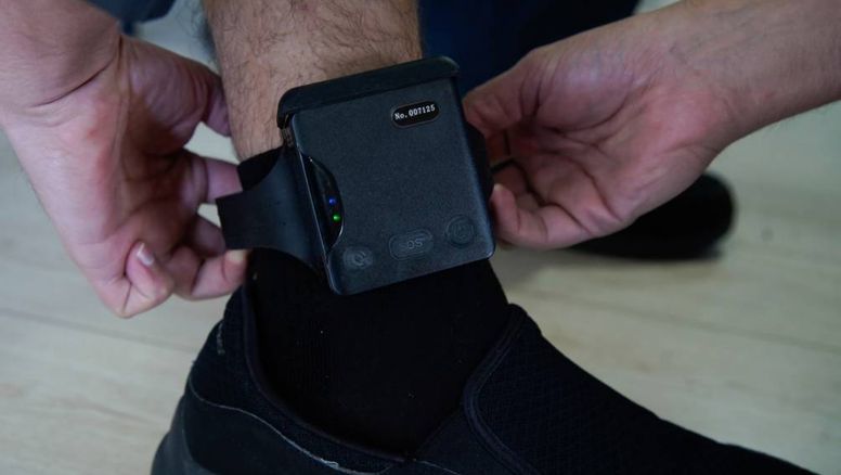 Actualmente, hay 50 personas con tobillera electrónica en Jujuy