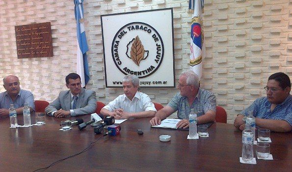 Tabaco: Productores preocupados por la negociación del precio