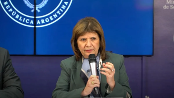 Denunciaron penalmente a Patricia Bullrich por pedir allanamientos a periodistas