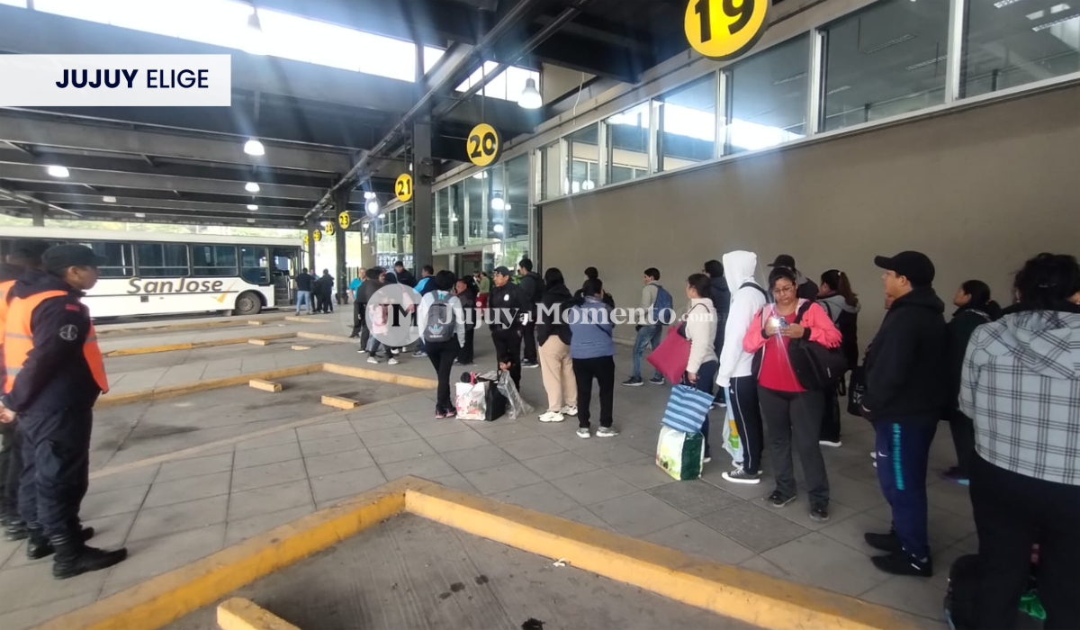 Elecciones en Jujuy: alta demanda en la Terminal de Ómnibus