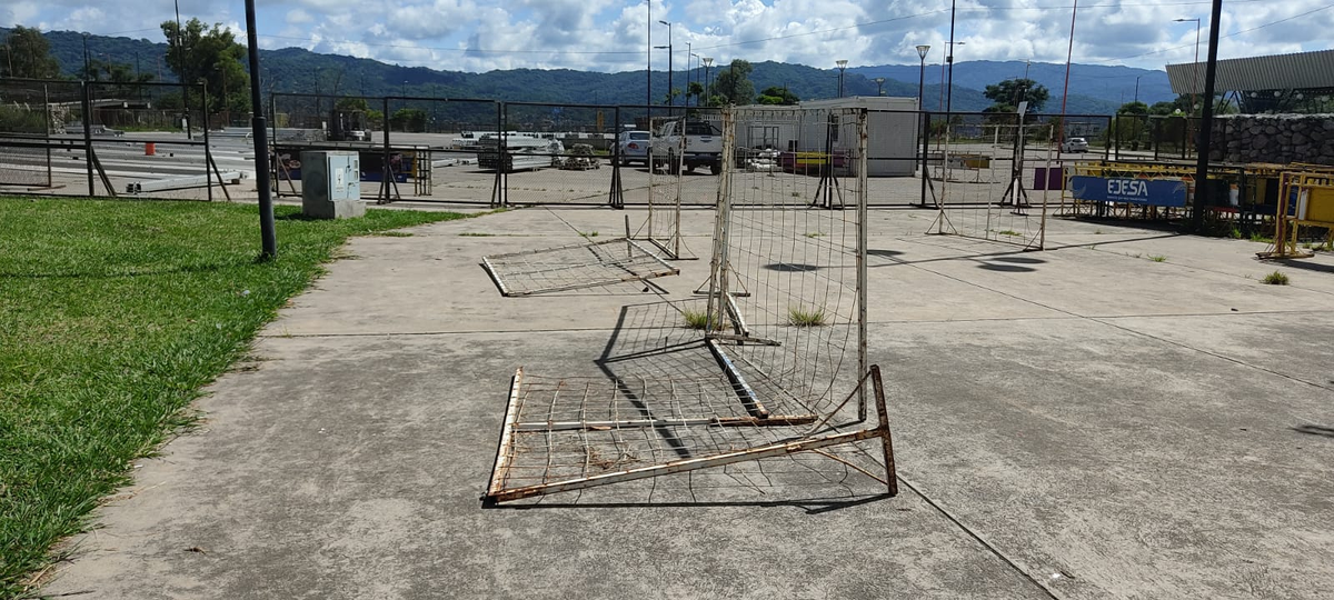 Desazón de vecinos por destrozos y abandono en Ciudad Cultural