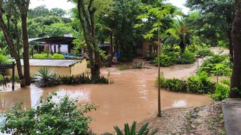 Las Termas de Caimancito bajo el lodo: piden ayuda urgente para recuperar el predio