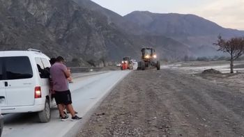 Precaución en rutas de Jujuy por derrumbes, baches y obras