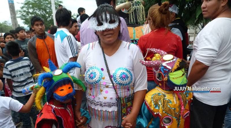 “Los Alegres de Uquía” desenterraron el Carnaval en Jujuy
