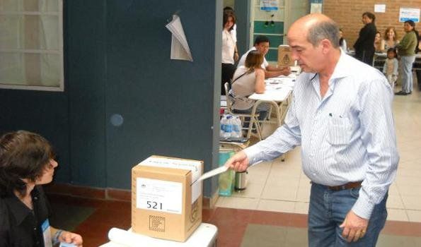 “Hay que hacer el último sacrificio y acercarse a votar”