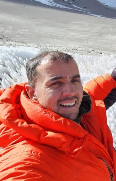 Tres jujeños hicieron cumbre en el volcán más alto del mundo