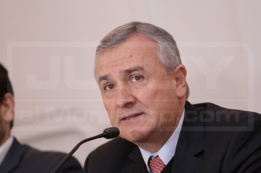 Morales respondió los pliegos