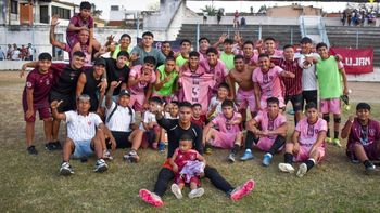 En el inicio de la octava fecha, Luján se quedó con el clásico