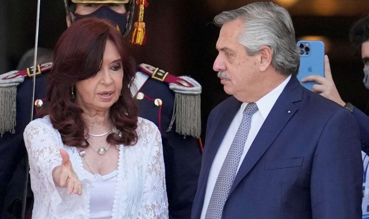 Cristina Kirchner a Alberto Fernández: Se puede ser legítimo de orden y no de gestión