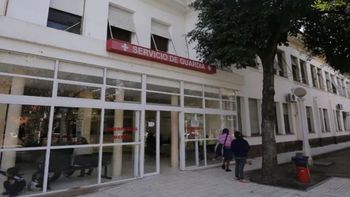 Violento choque en la Avenida Savio: dos jóvenes están en terapia intensiva
