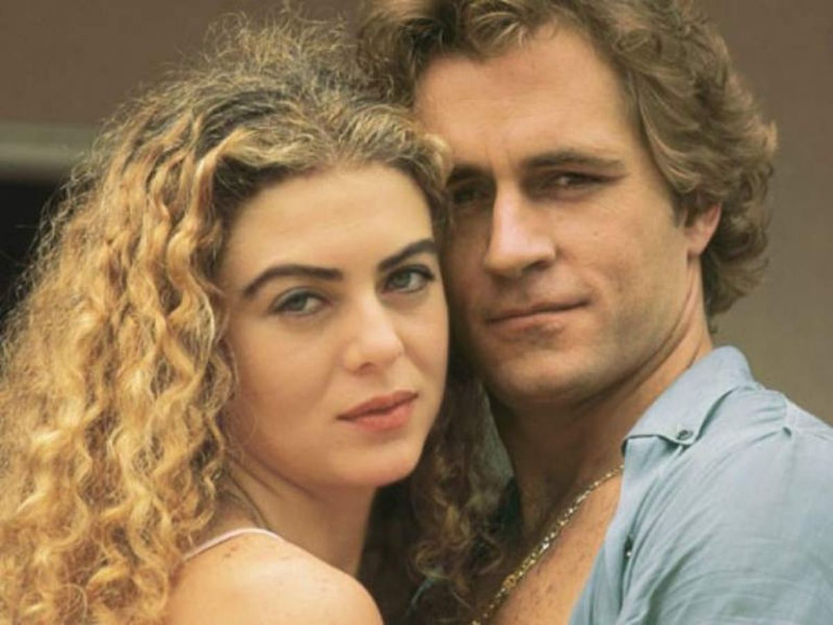 Dónde ver Café con aroma de mujer de 1994 completa