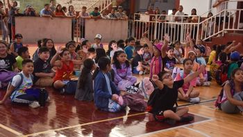 Se puso en marcha la colonia de vacaciones del Club Luján