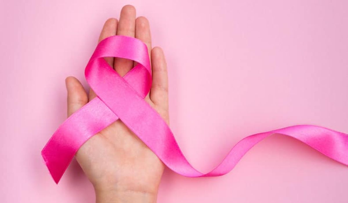 Octubre rosa: más centros médicos se suman a la campaña contra el cáncer de mama