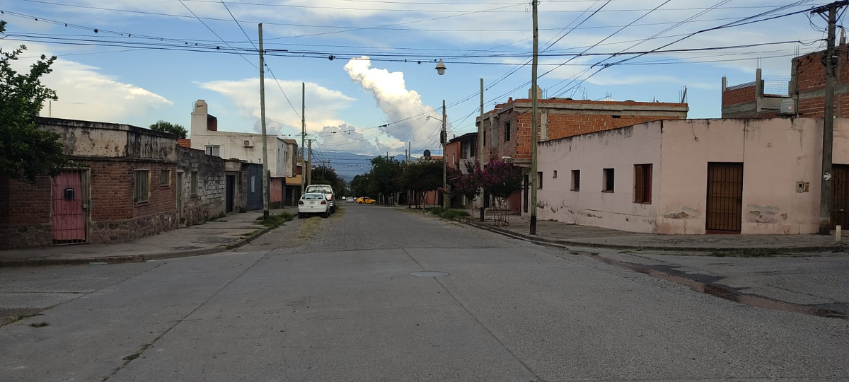 Calles destruidas, robos y venta de drogas, los flagelos en Mariano Moreno